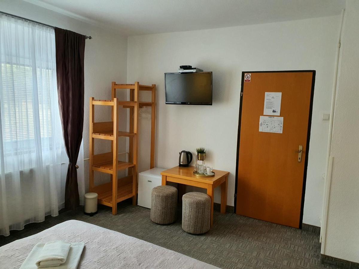 Guesthouse Kovacevic Korenica Exteriör bild