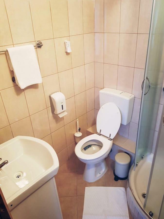 Guesthouse Kovacevic Korenica Exteriör bild